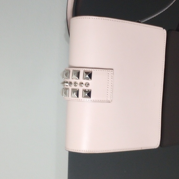 Gorgeous Valentino crossbody bag - Picture 6 of 8